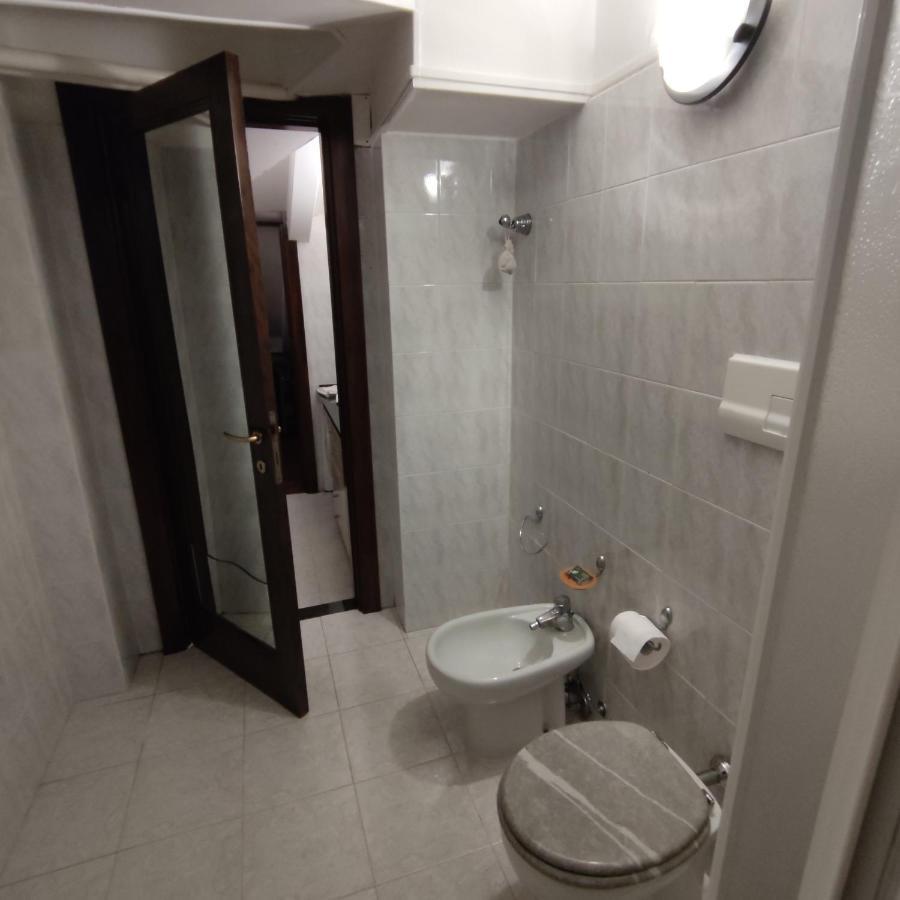 Loft Mansardato Monza Kültér fotó