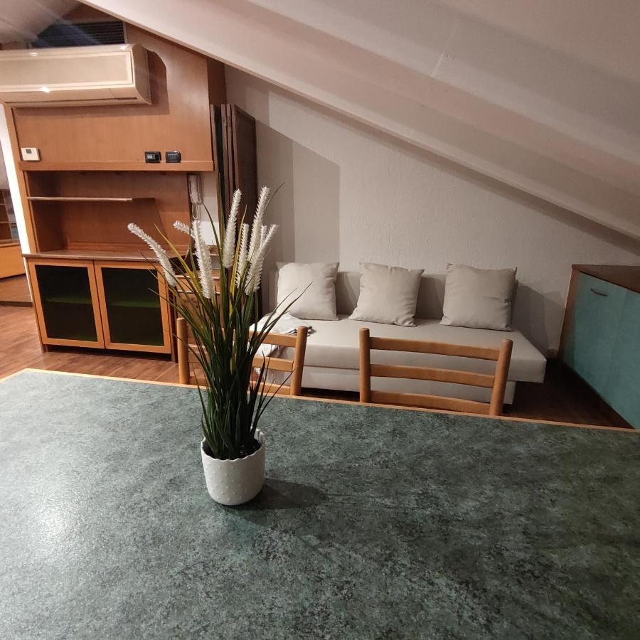 Loft Mansardato Monza Kültér fotó